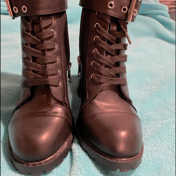 Boohoo Combat Heeled Boots - Picture 3 of 6